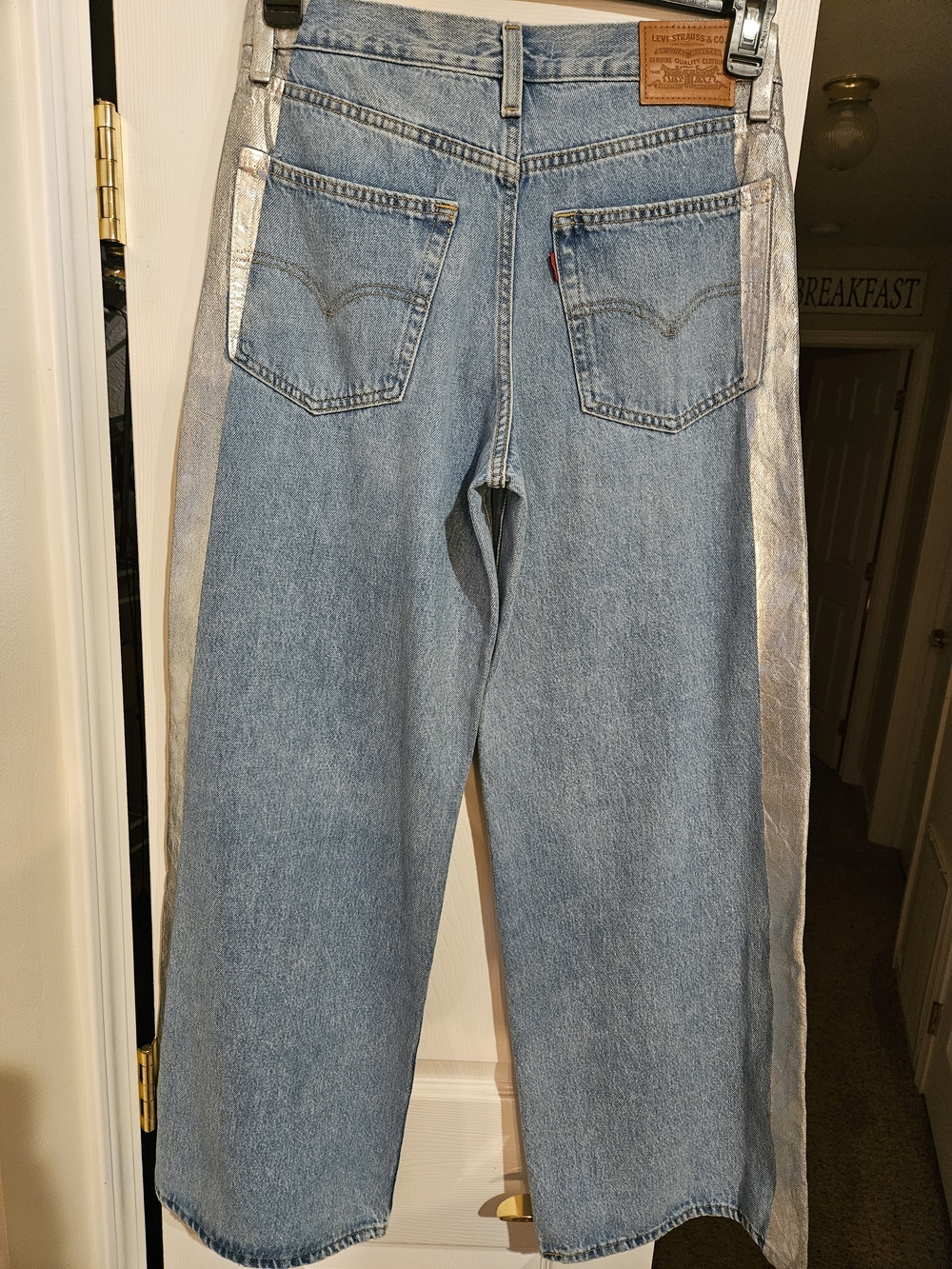 CUSTOM Upcycled Levi's Hand Painted Metallic Silver High Straight Jeans 26 - Picture 4 of 11